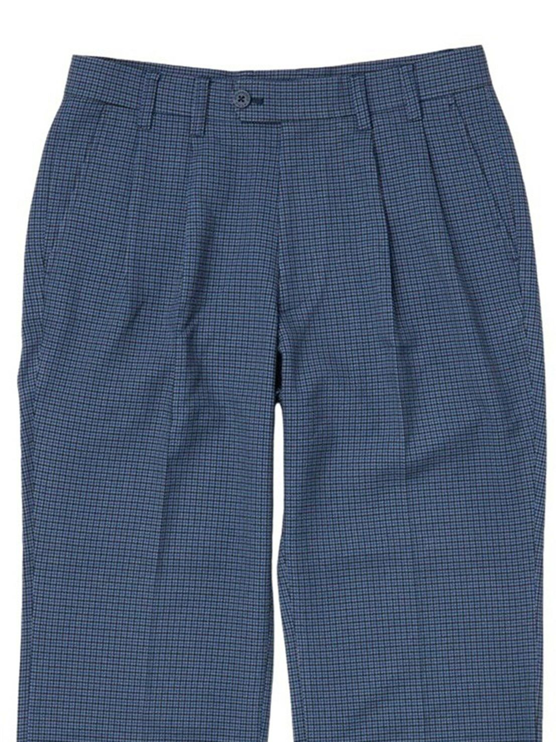 ブリヂストンゴルフのパンツ