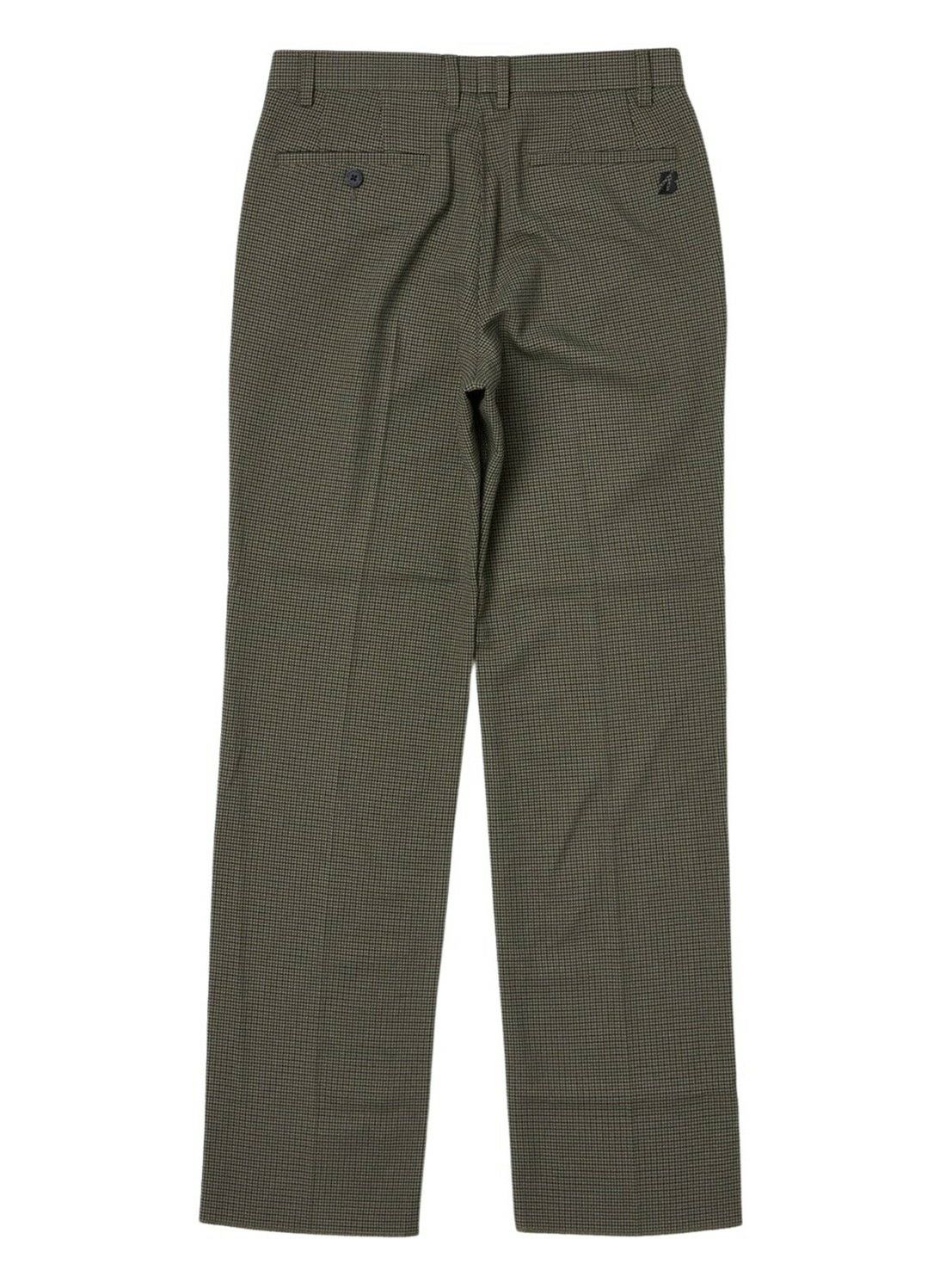 ブリヂストンゴルフのパンツ