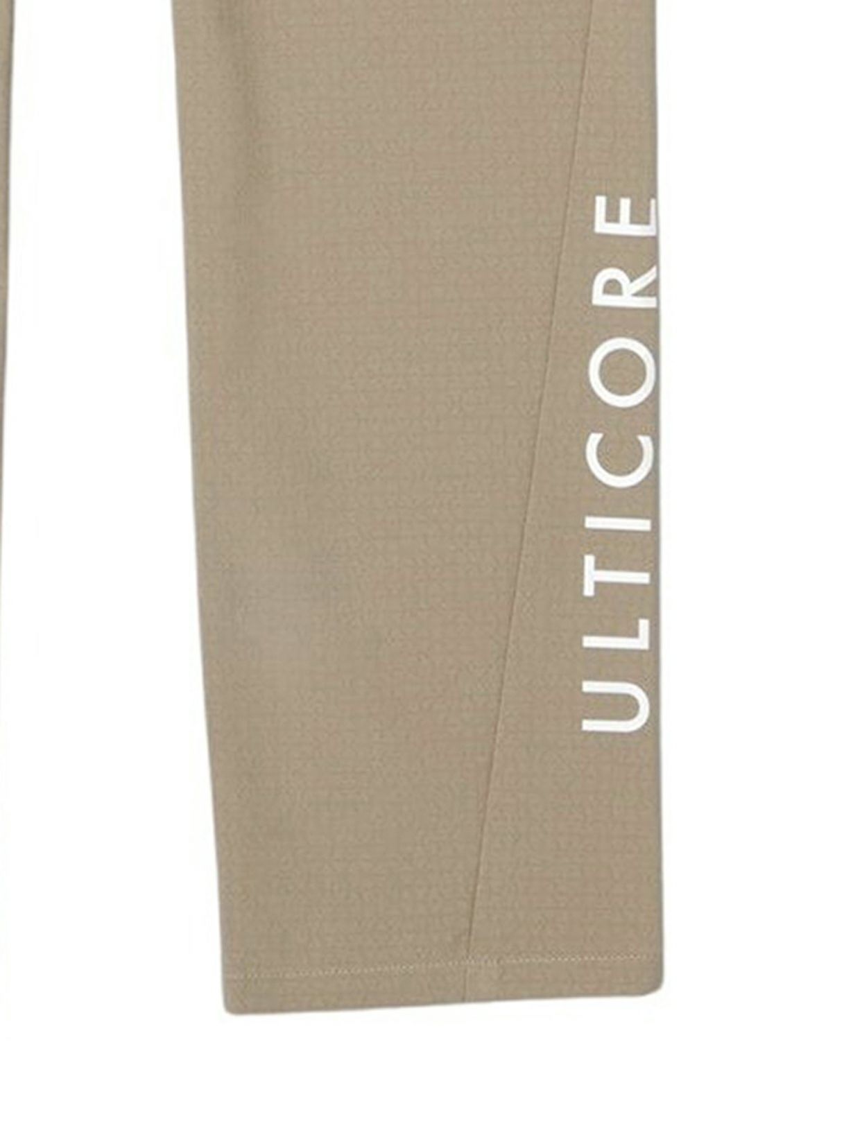 ブリヂストンゴルフのパンツ