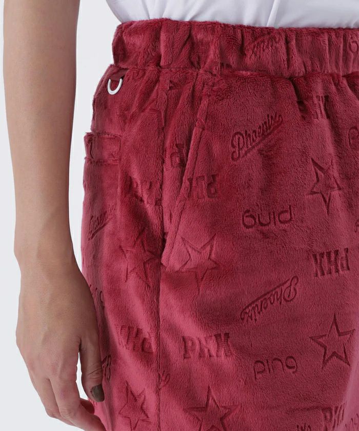 ピンのスカート