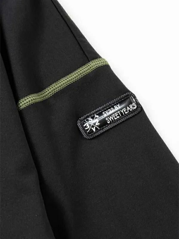 syg32のハイネックシャツ