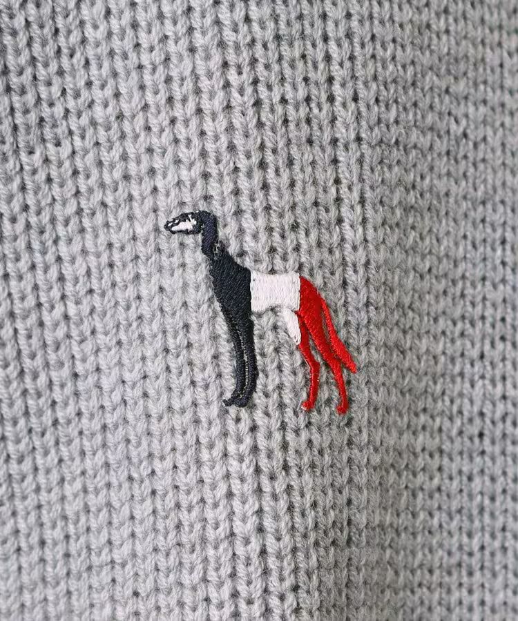 アダバットのセーター