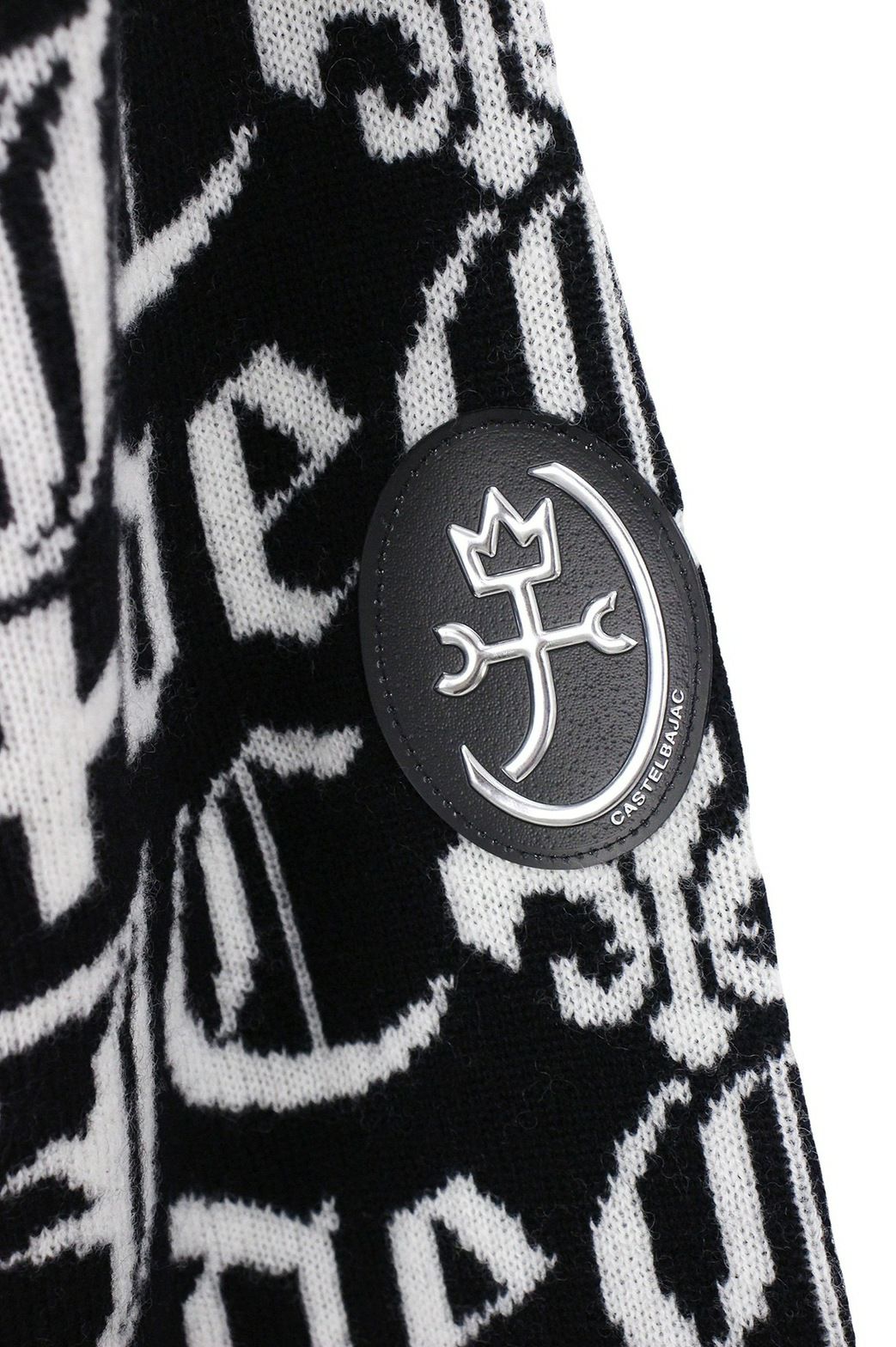 カステルバジャックのセーター