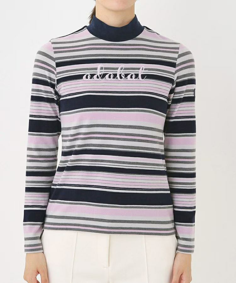 アダバットのハイネックシャツ