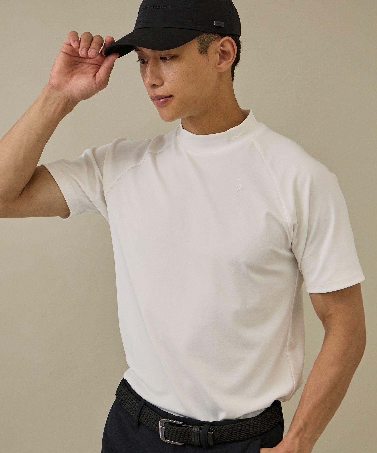 ジュン＆ロペのハイネックシャツ