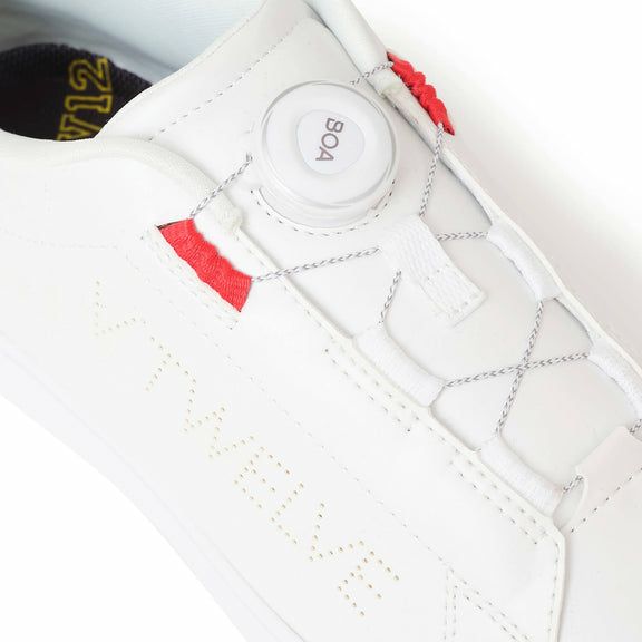 ヴィトゥエルブのシューズ