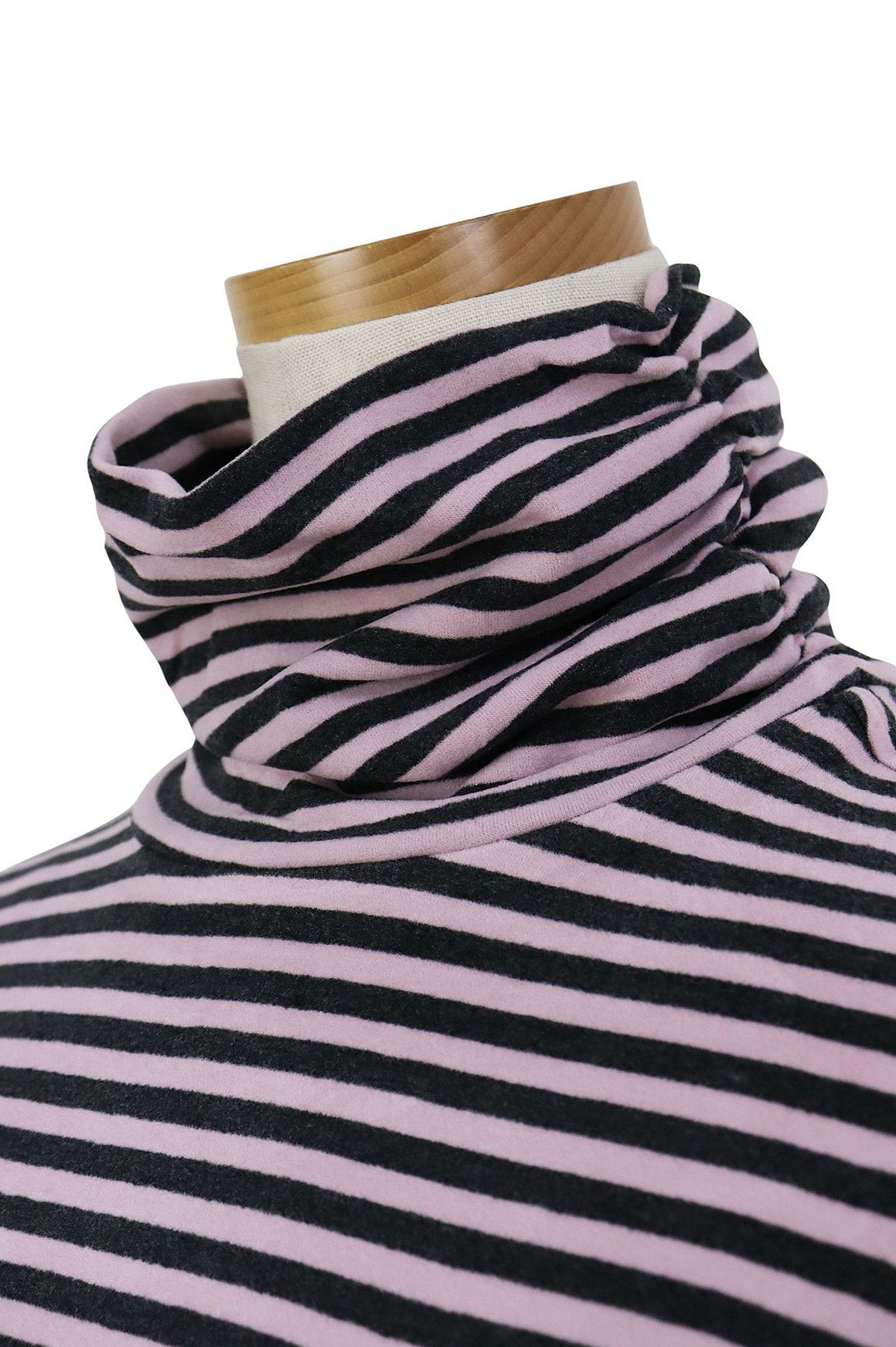 セントクリストファーのハイネックシャツ