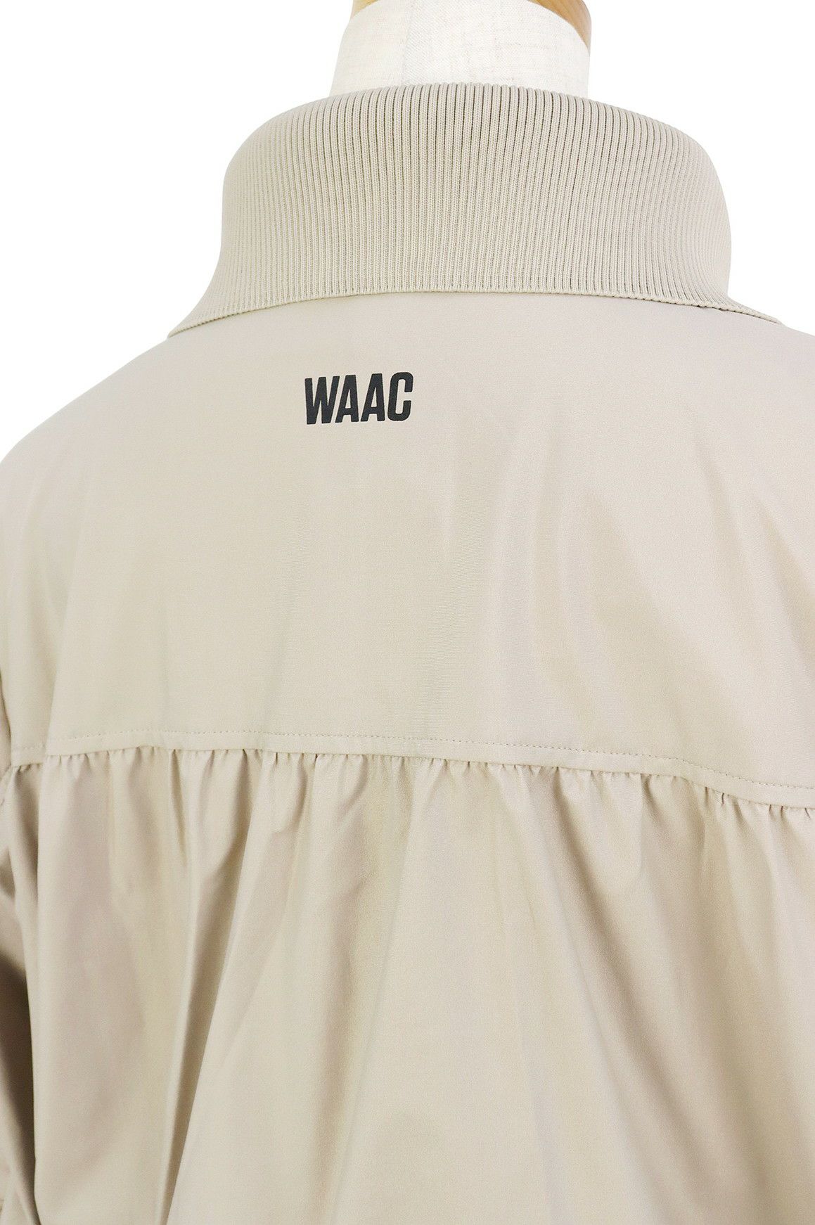 ワックのブルゾン長袖