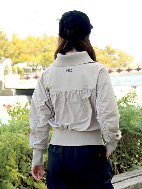 ワックのブルゾン長袖