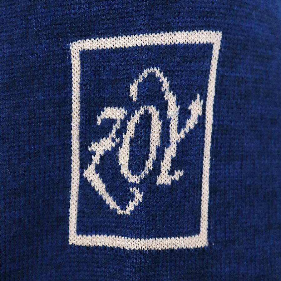 ゾーイのセーター