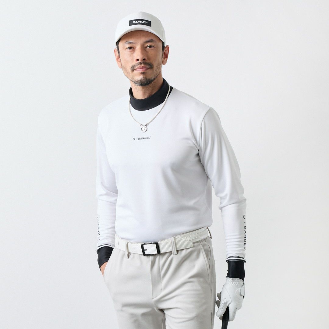 バンデルのハイネックシャツ