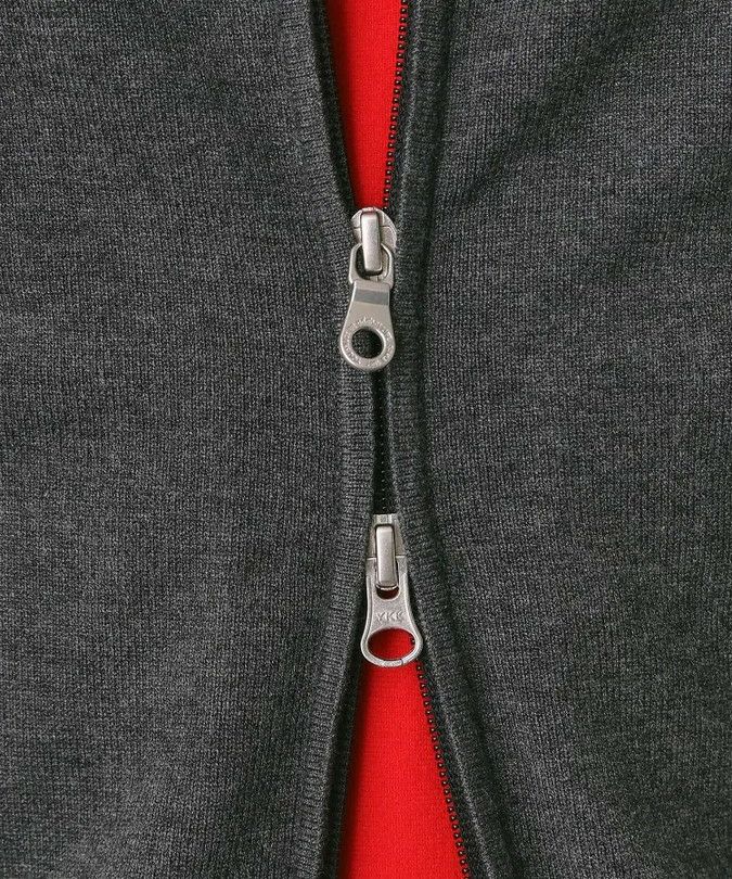 アダバットのブルゾン