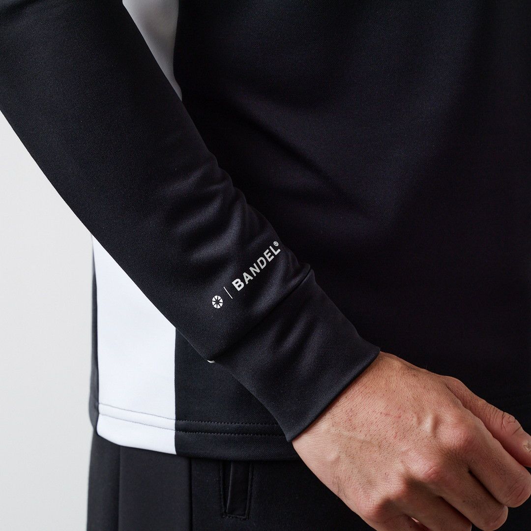 バンデルのハイネックシャツ