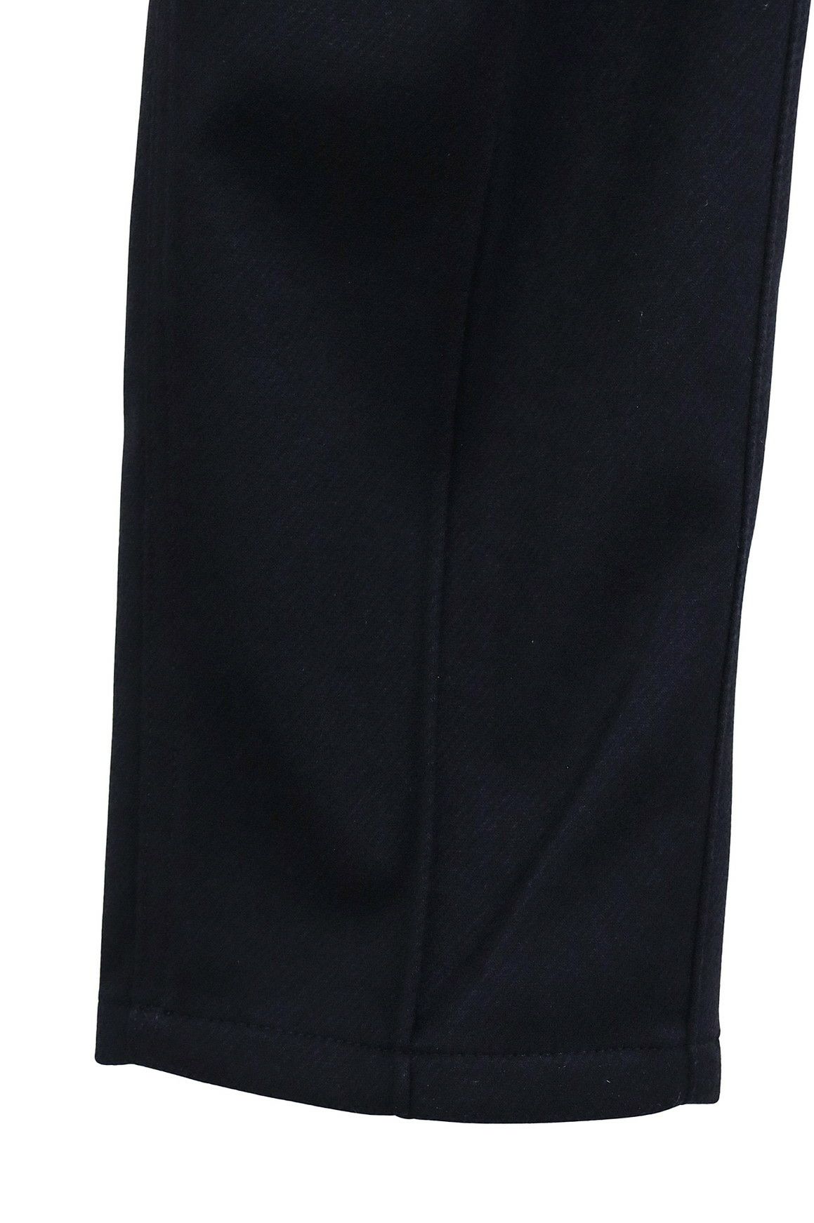 アダバットのパンツ