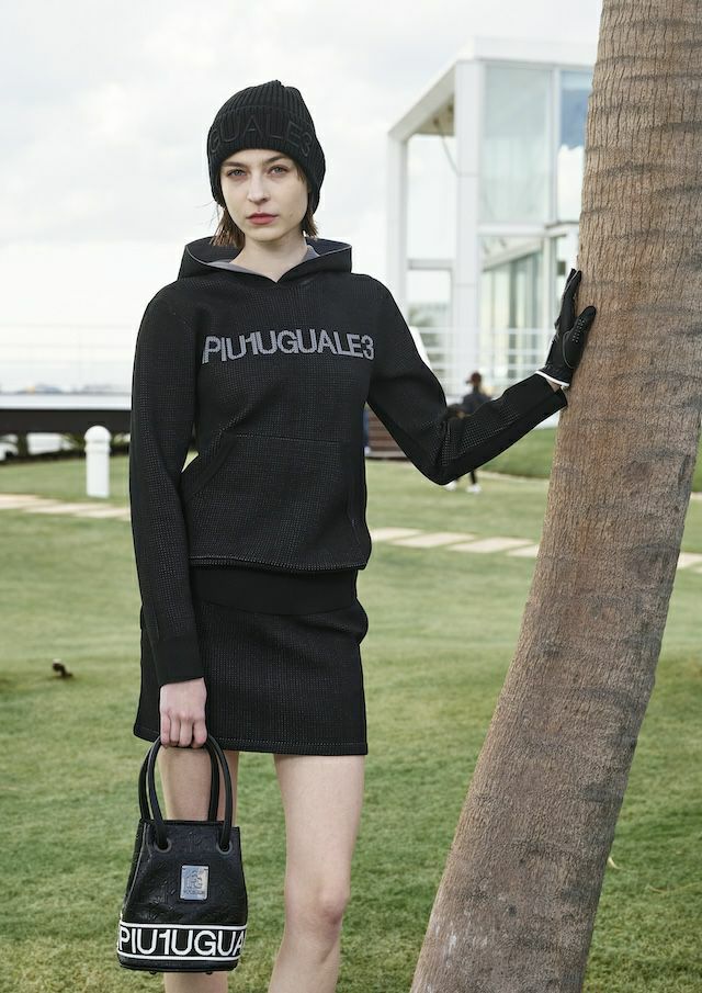 ウノピゥウノウグァーレトレゴルフのニット帽