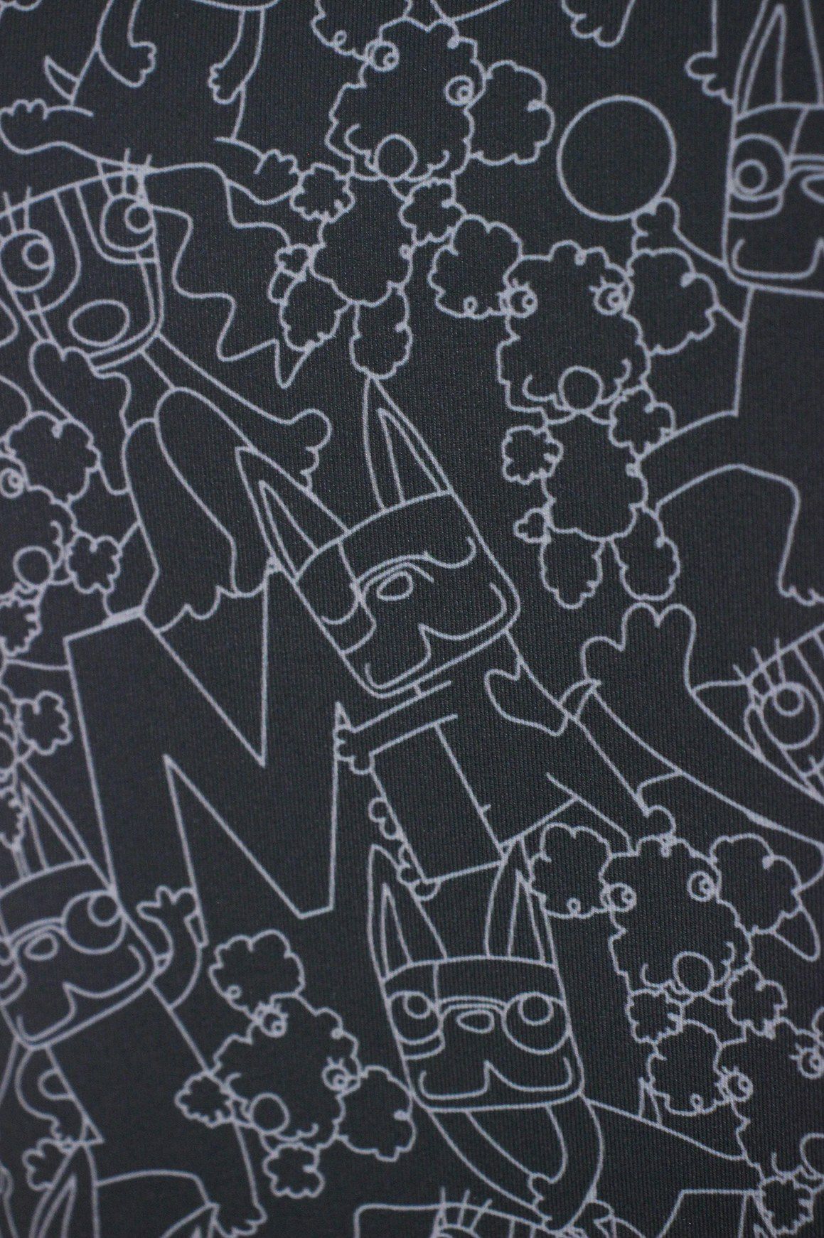 MUスポーツのハイネックシャツ