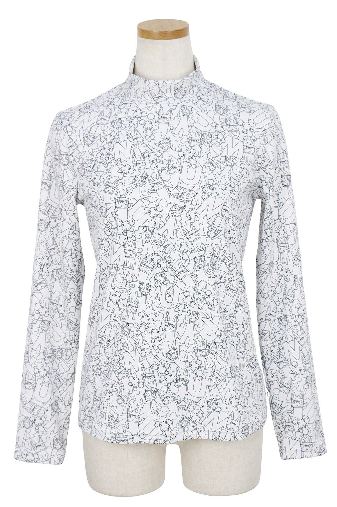 MUスポーツのハイネックシャツ