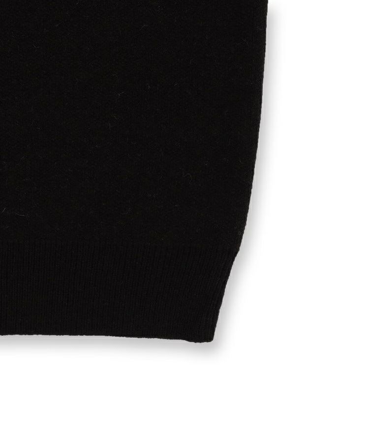 アダバットのセーター