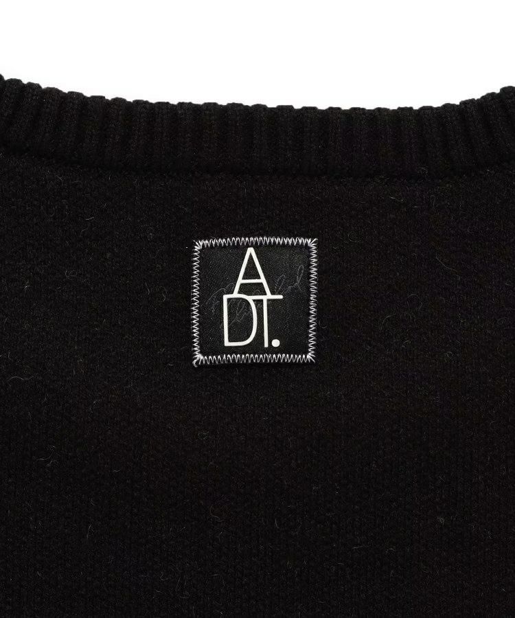 アダバットのセーター