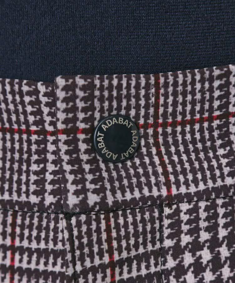 アダバットのロングパンツ