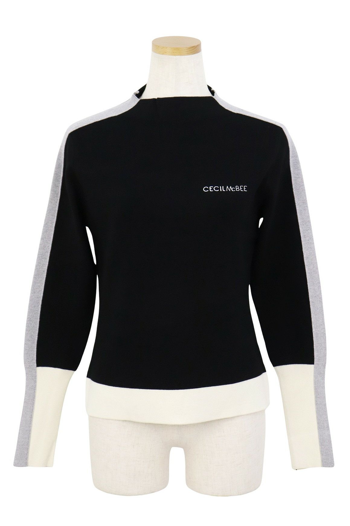 セシルマクビーのセーター