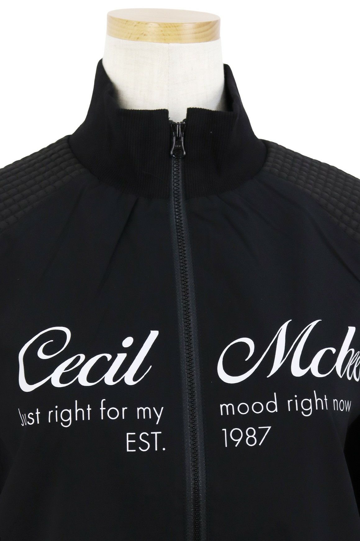 セシルマクビーのブルゾン