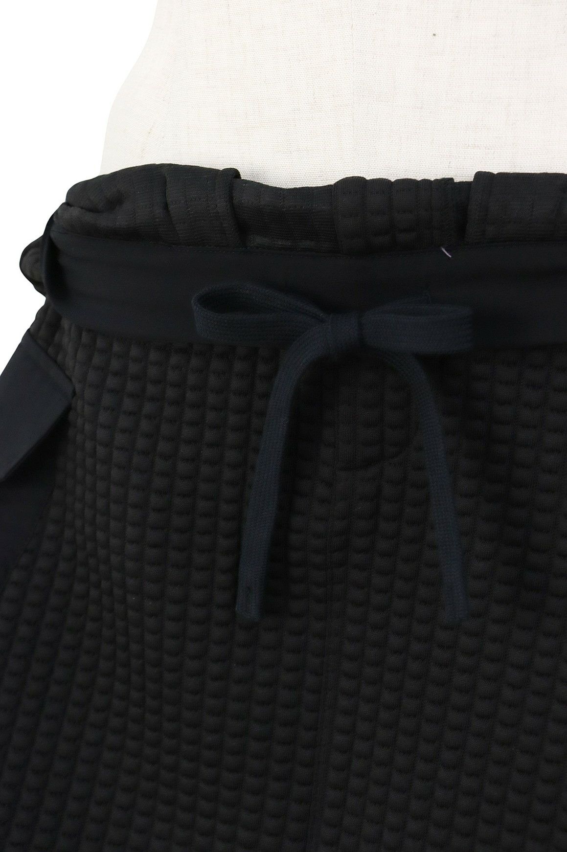 セシルマクビーのスカート