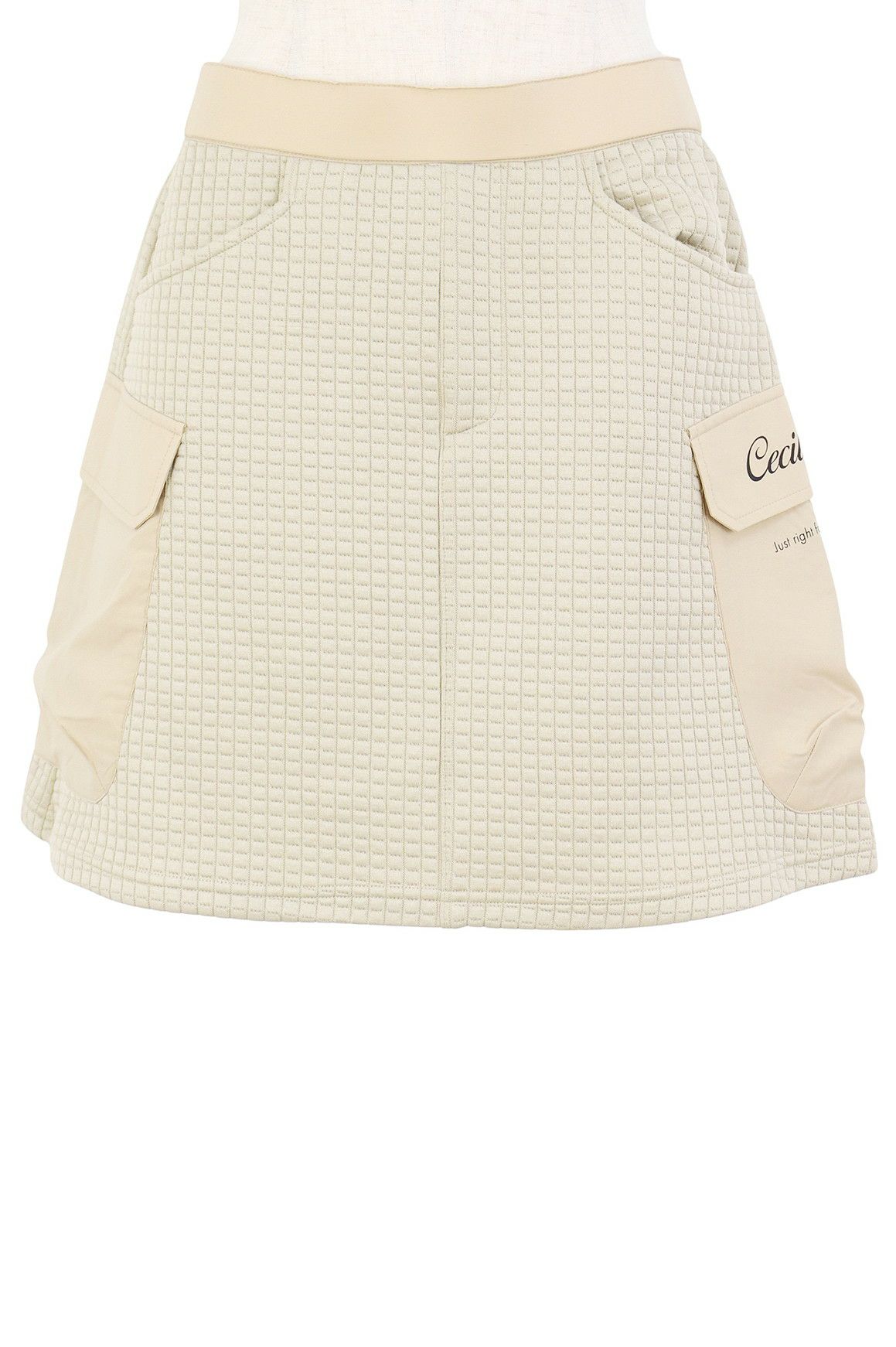 セシルマクビーのスカート