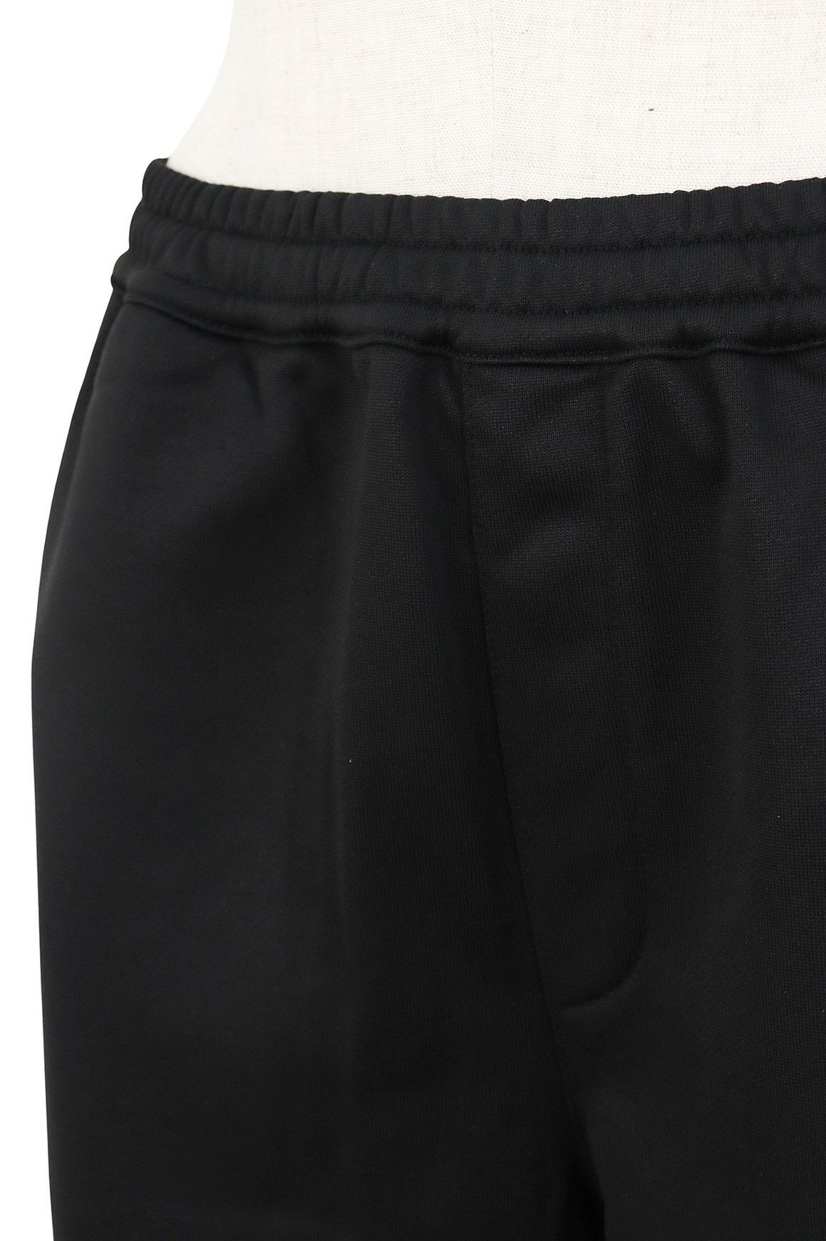 セシルマクビーのロングパンツ