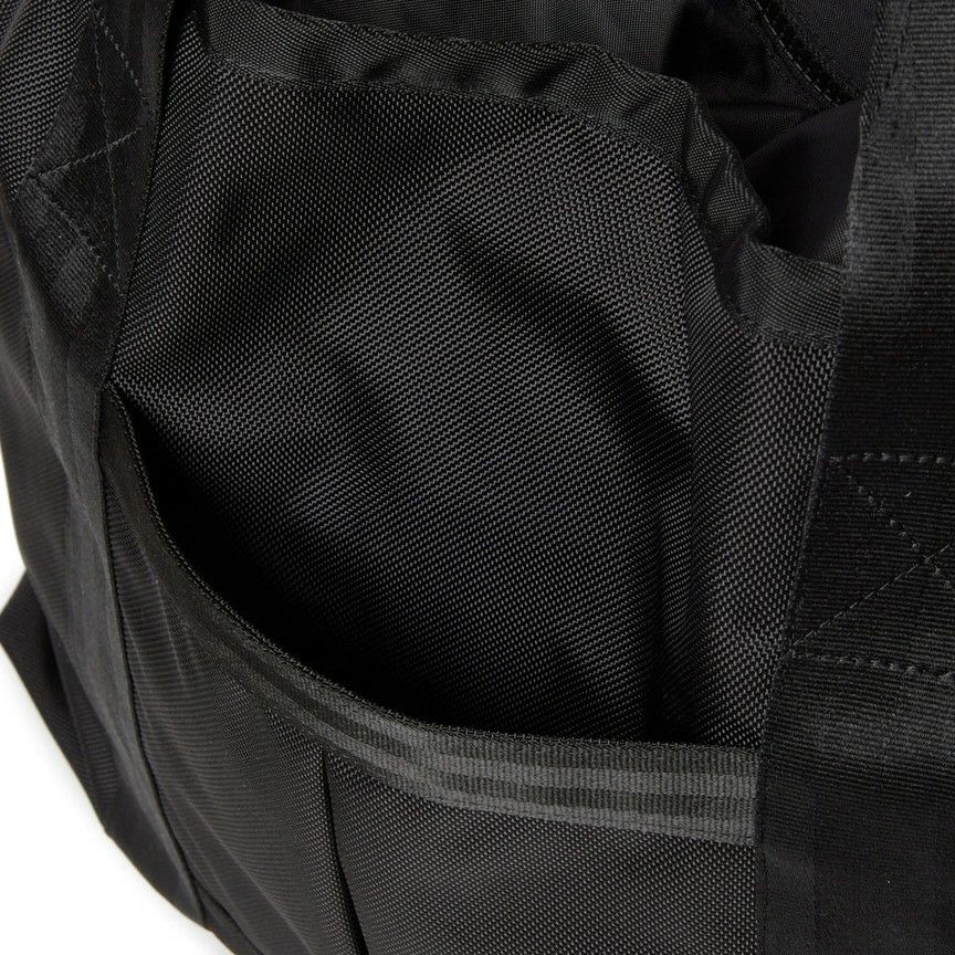 ニューエラ日本正規品のトートバッグ