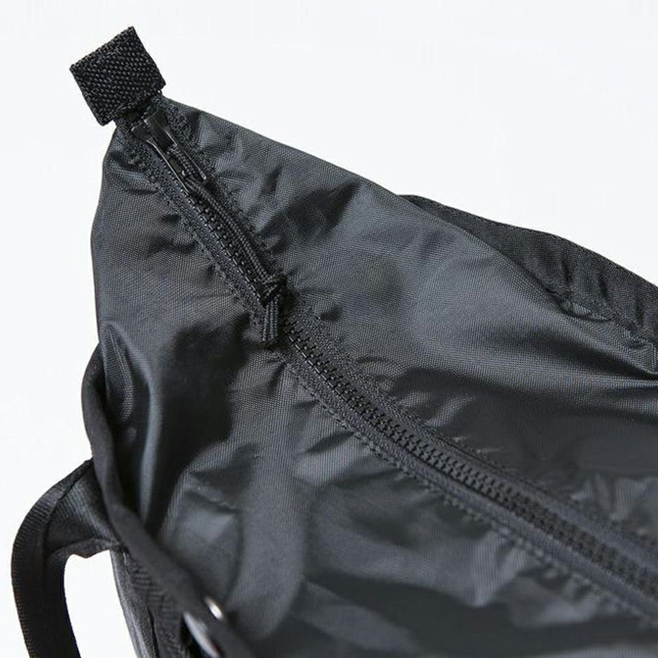 ニューエラ日本正規品のカートバッグ