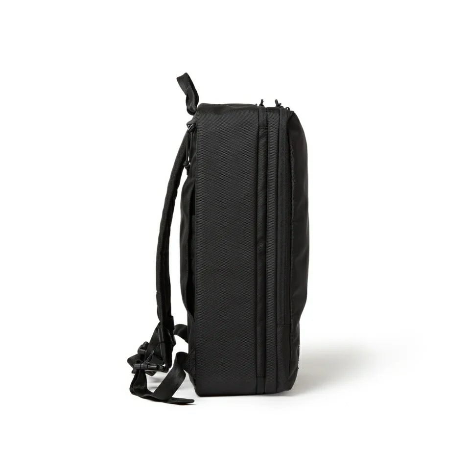 ニューエラのボストンバッグ