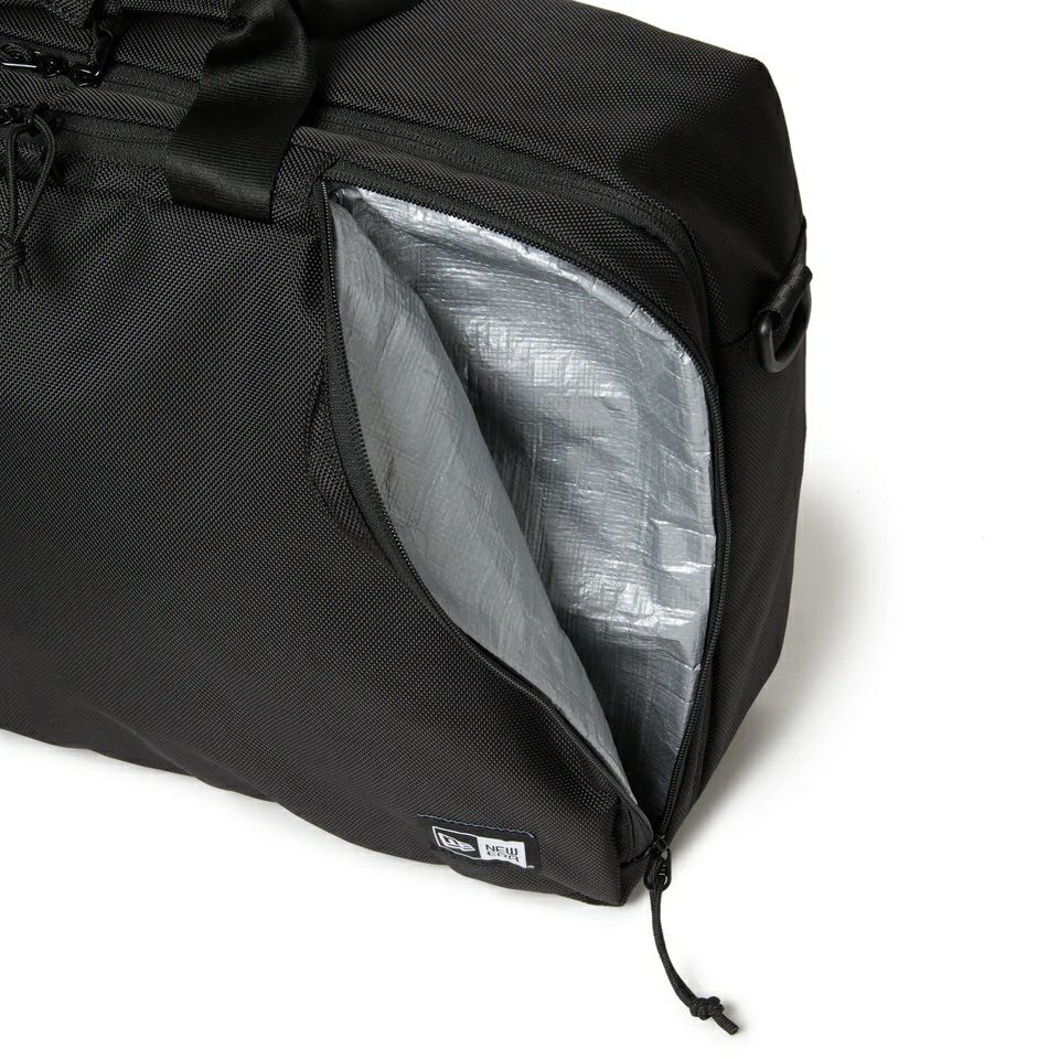 ニューエラのボストンバッグ