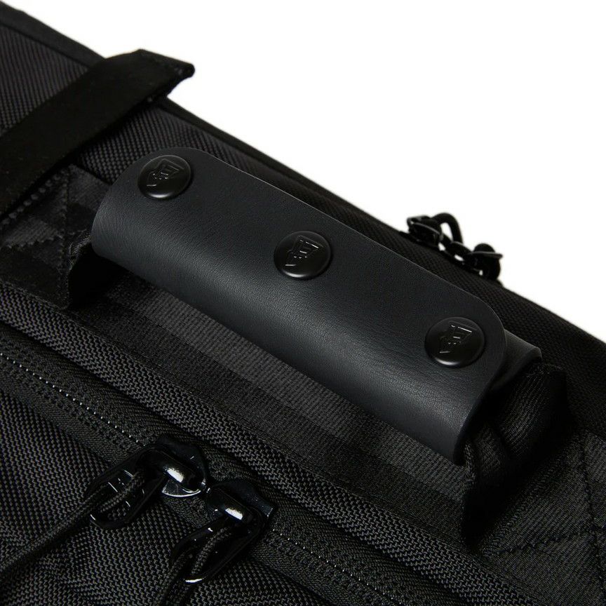 ニューエラのボストンバッグ