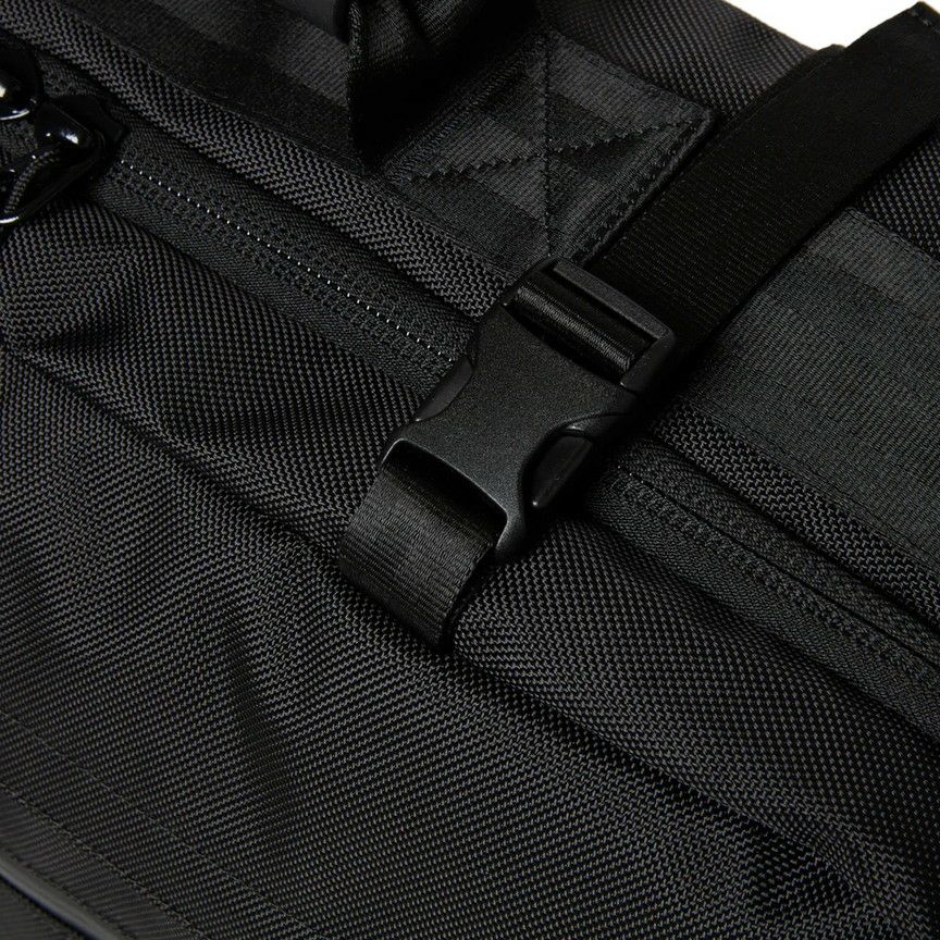 ニューエラのボストンバッグ