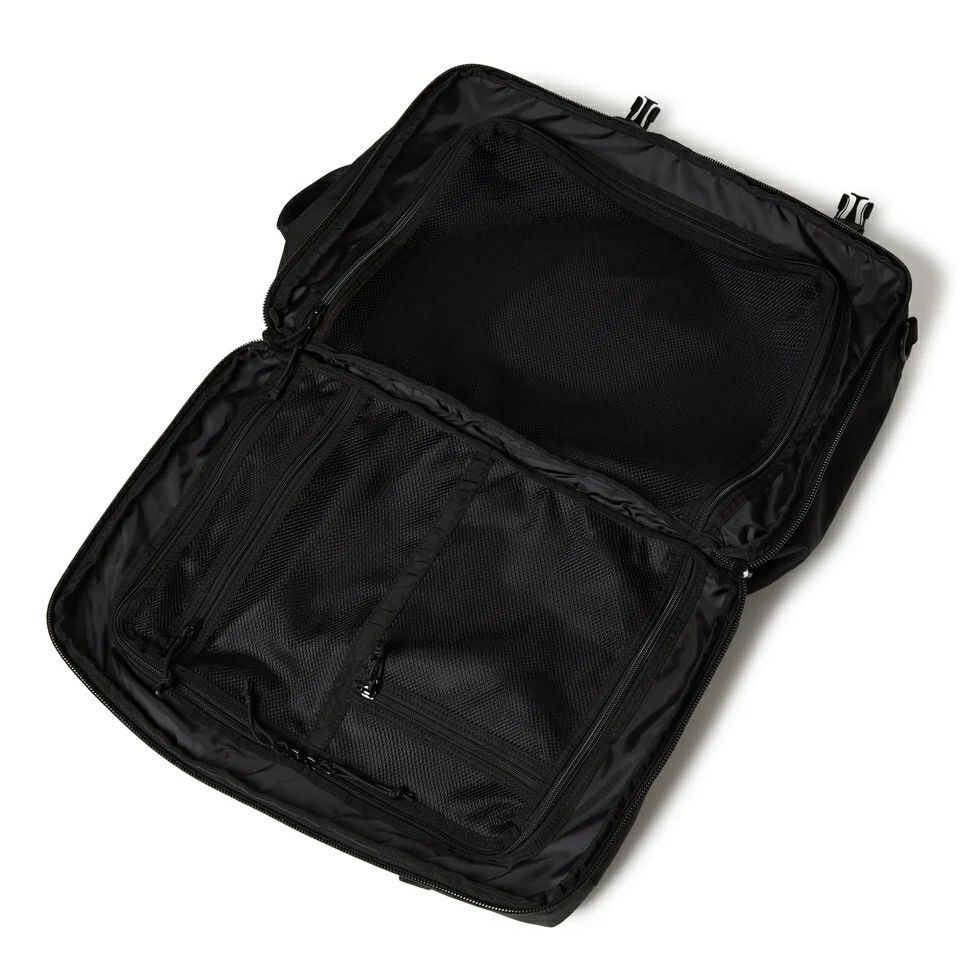 ニューエラのボストンバッグ