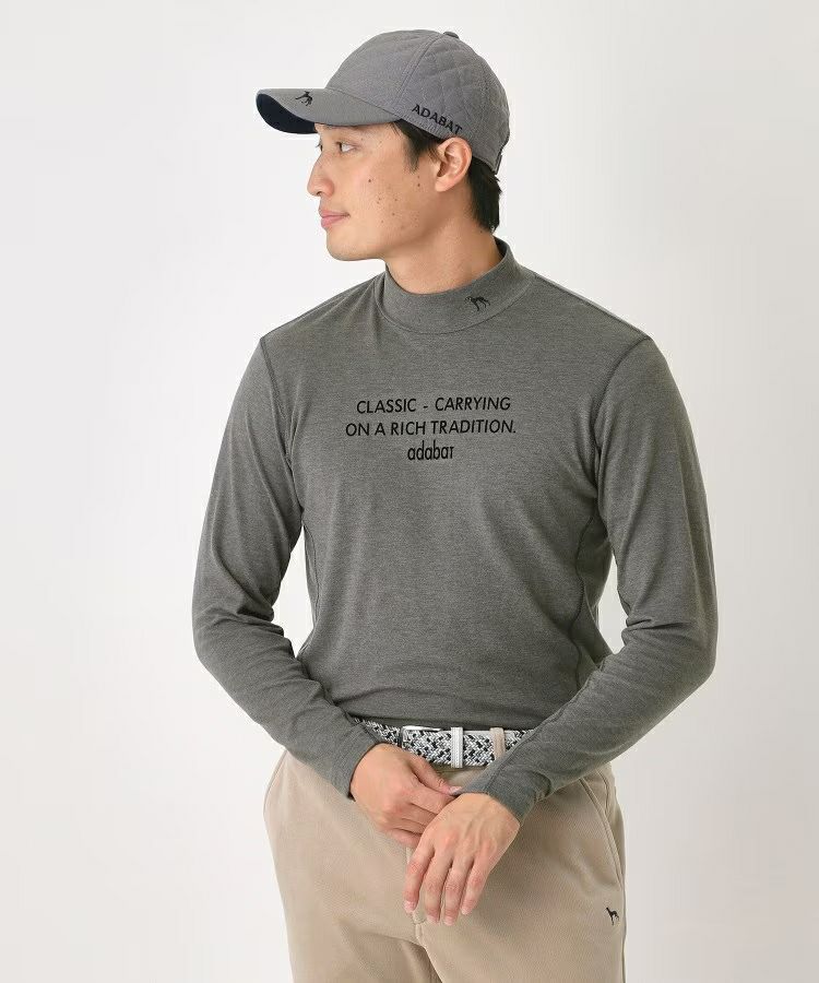 アダバットのハイネックシャツ