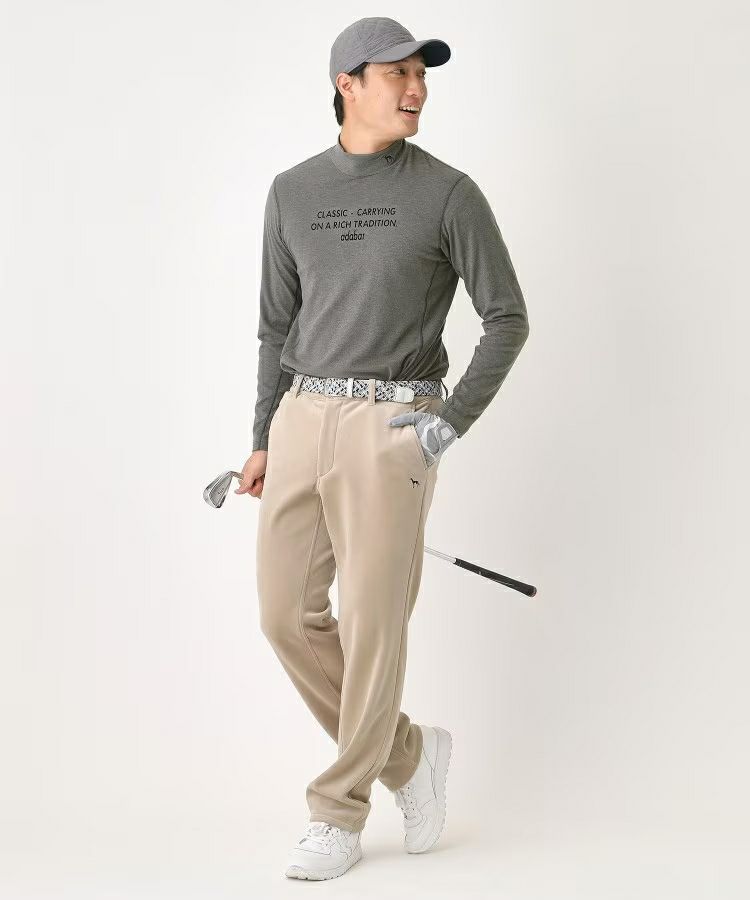 アダバットのハイネックシャツ