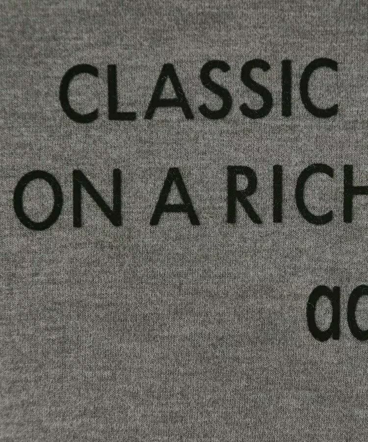 アダバットのハイネックシャツ