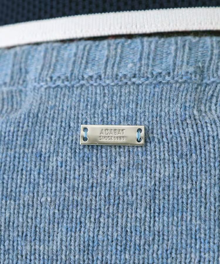 アダバットのセーター