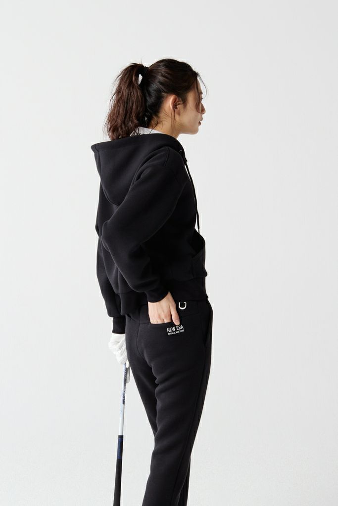 ニューエラのロングパンツ