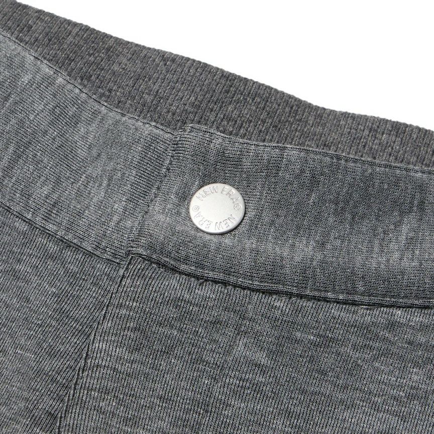 ニューエラのロングパンツ