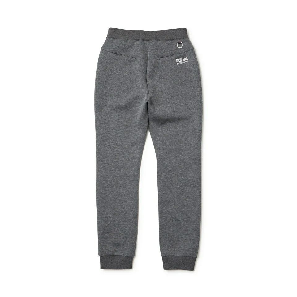 ニューエラのロングパンツ