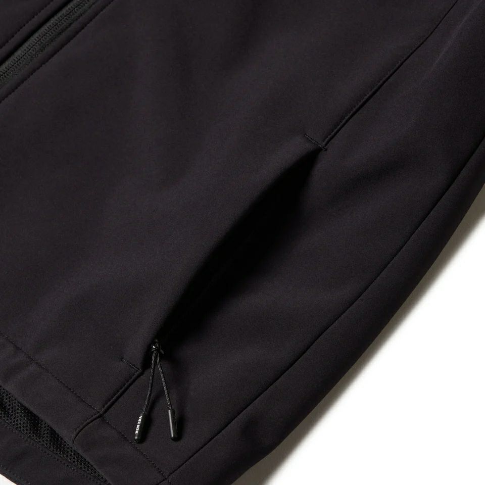 ニューエラのブルゾン