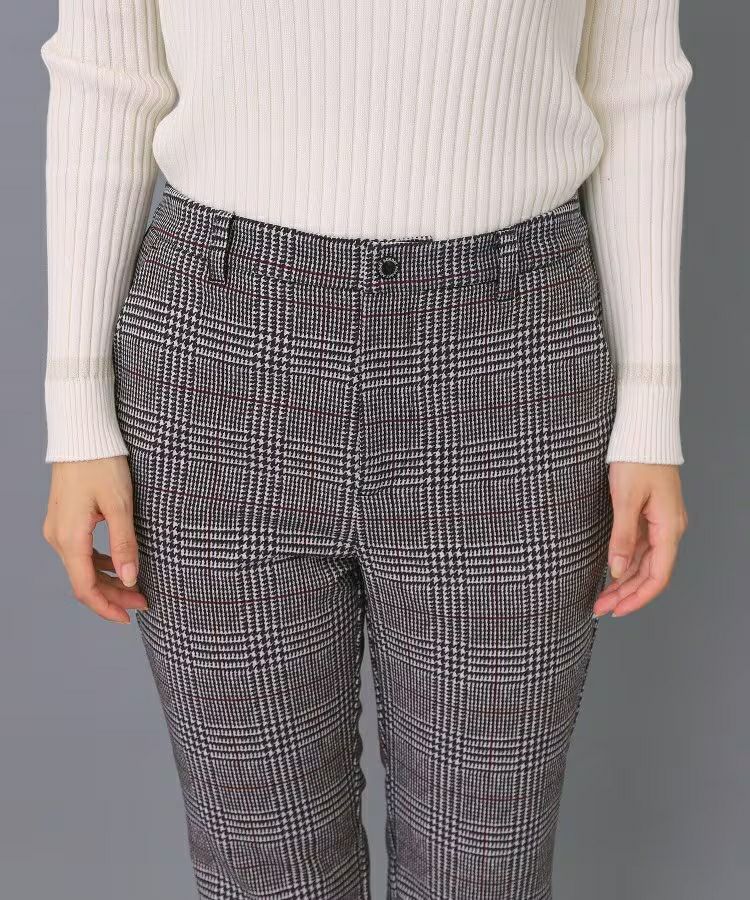 アダバットのパンツ