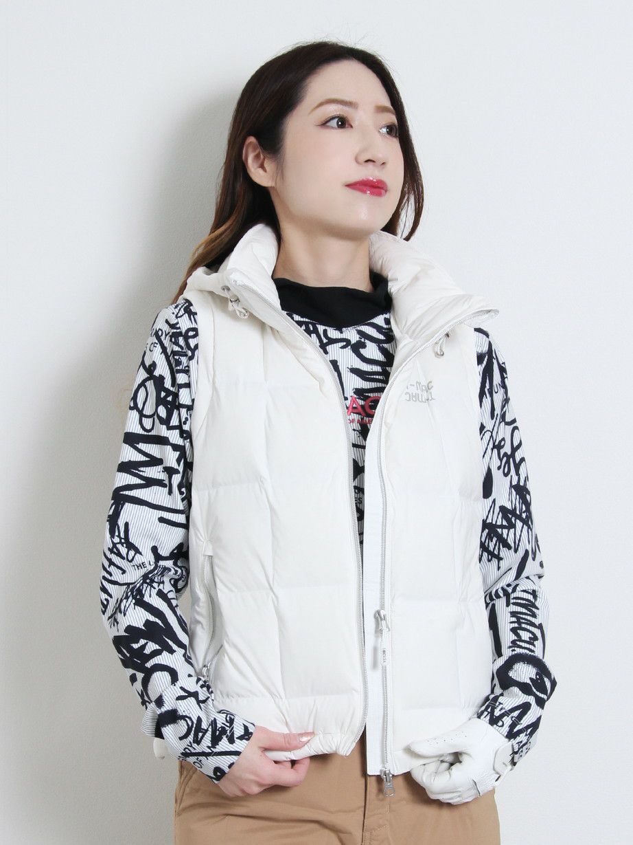 ティーマックのハイネックシャツ