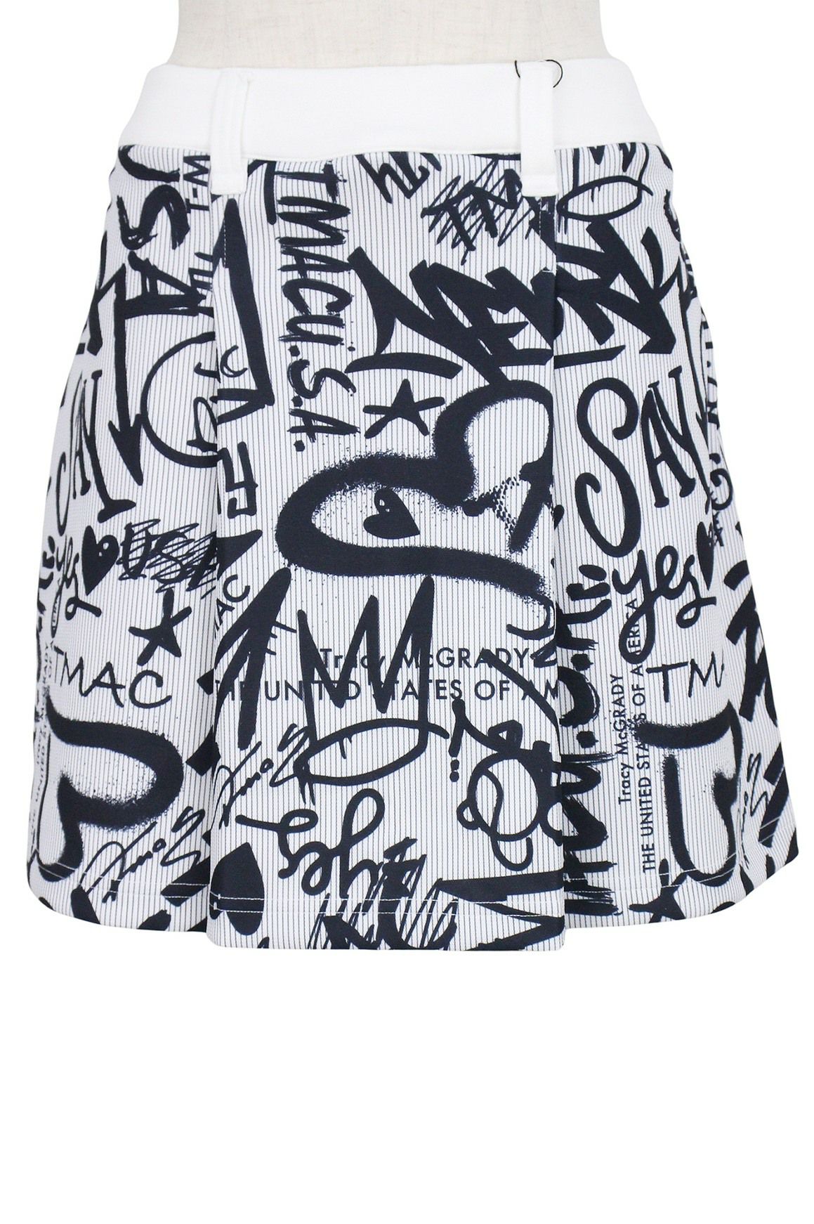 ティーマックのスカート