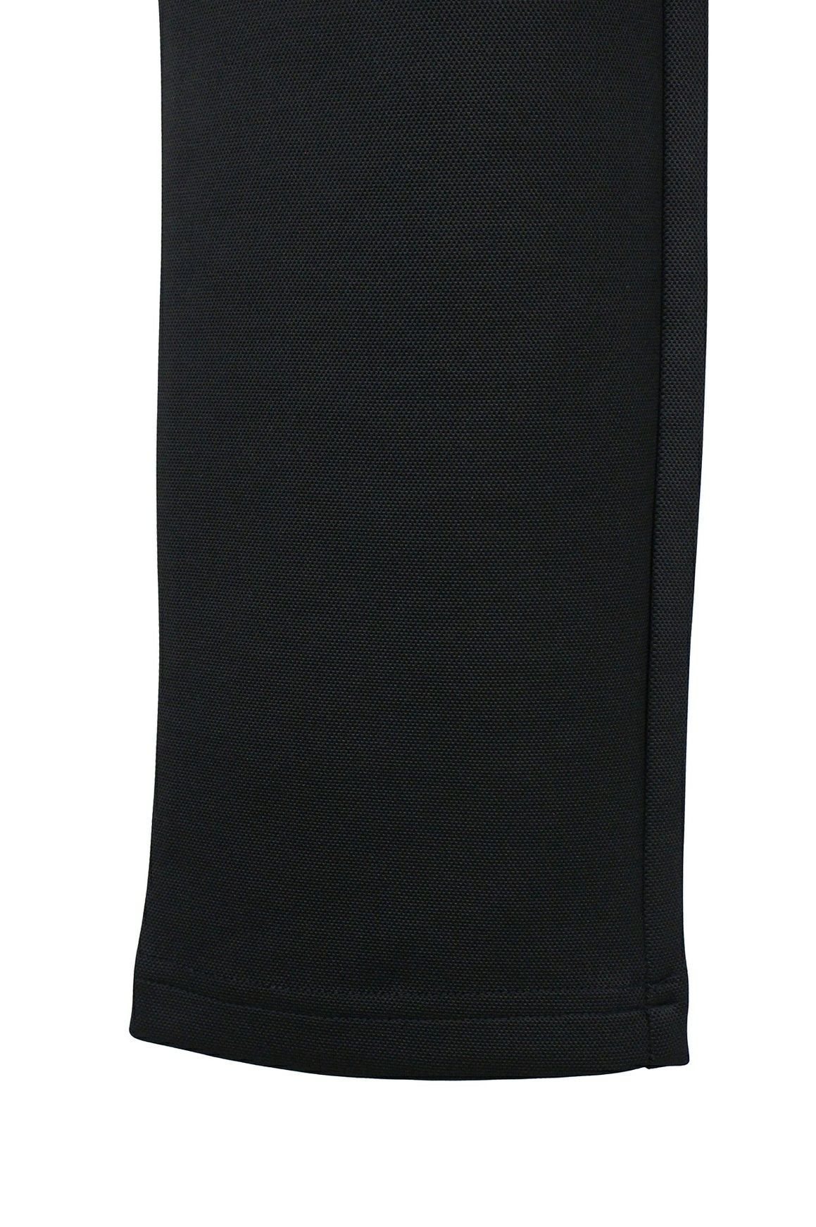 ティーマックのロングパンツ