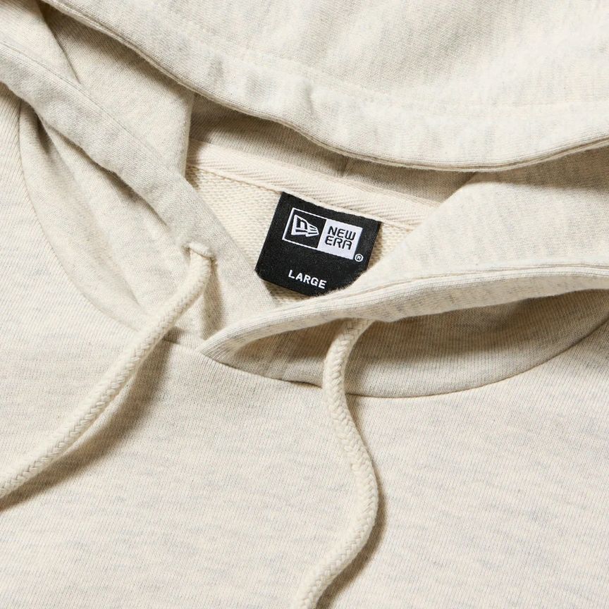 ニューエラのパーカー