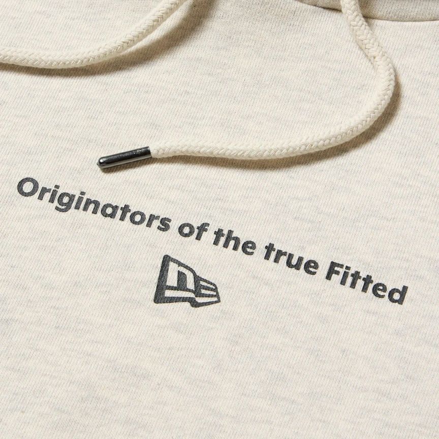 ニューエラのパーカー